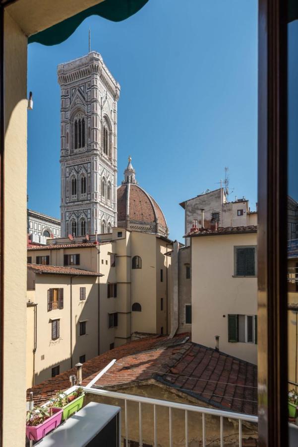 Charming 2Bed Apartment Overlooking Duomo - Hosted By Sweetstay Флоренция Екстериор снимка