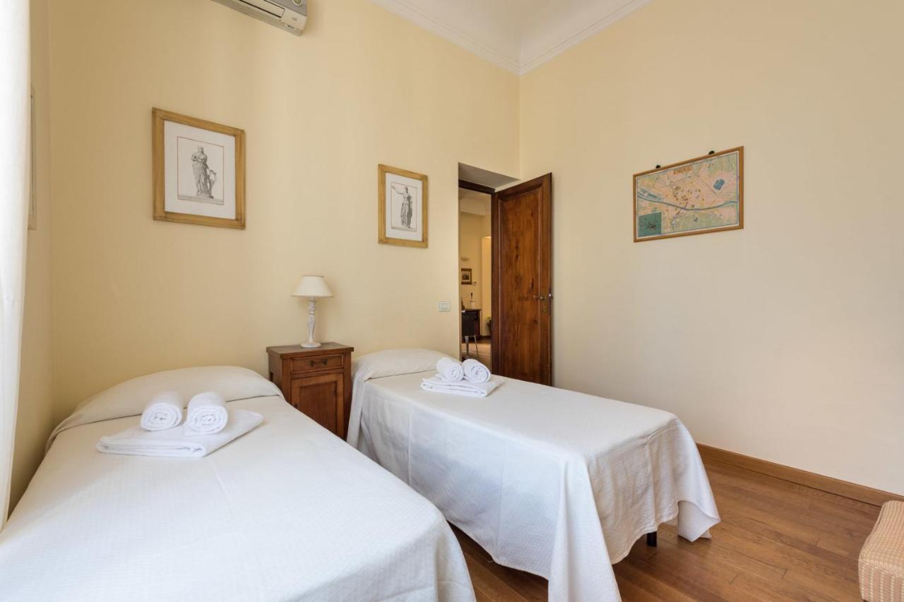 Charming 2Bed Apartment Overlooking Duomo - Hosted By Sweetstay Флоренция Екстериор снимка