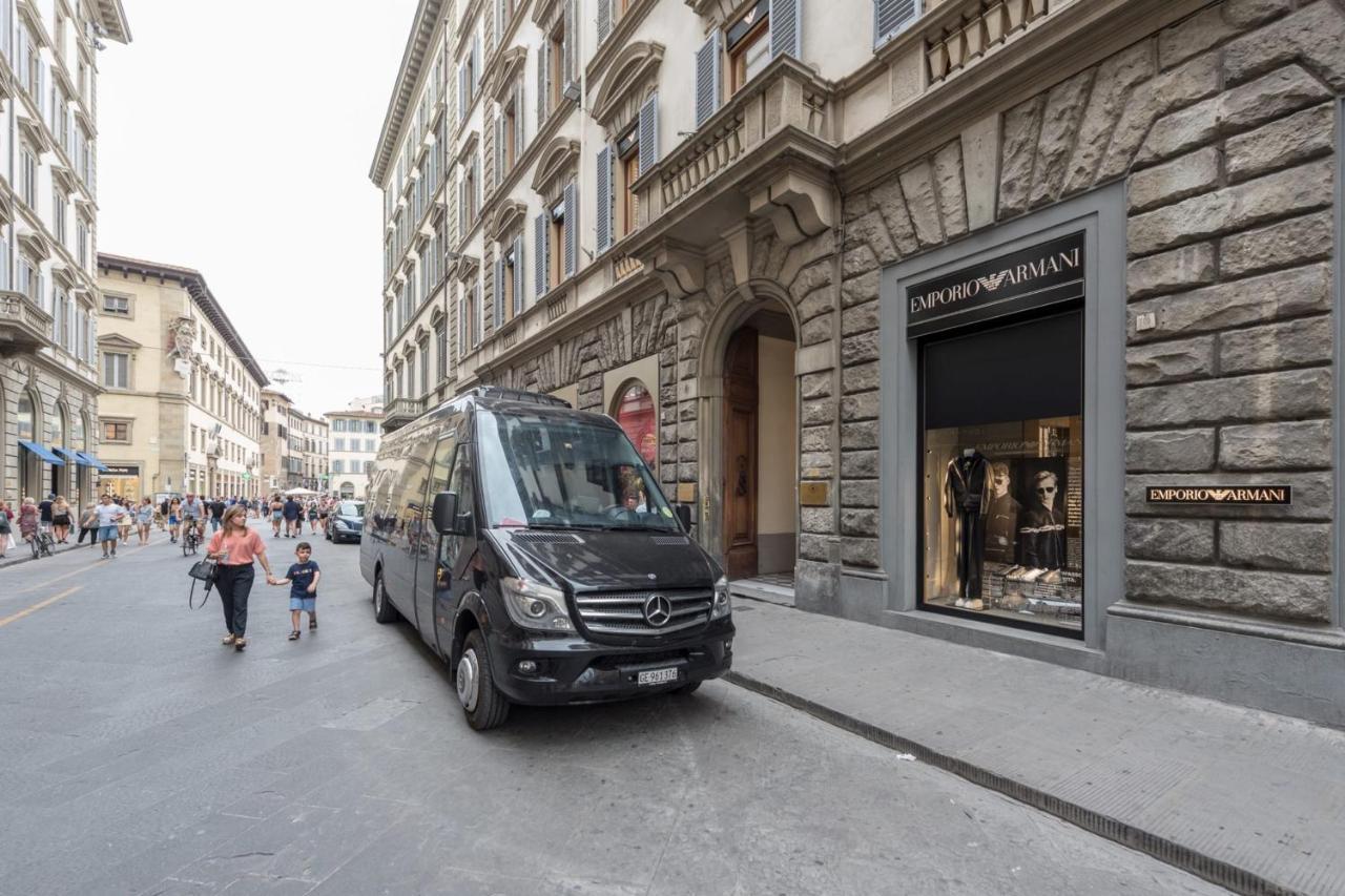 Charming 2Bed Apartment Overlooking Duomo - Hosted By Sweetstay Флоренция Екстериор снимка